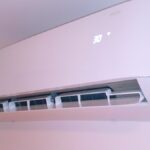 System klimatyzacji ściennej w restauracji w Przysusze – instalacja wykonana przez specjalistów z Opoczna.